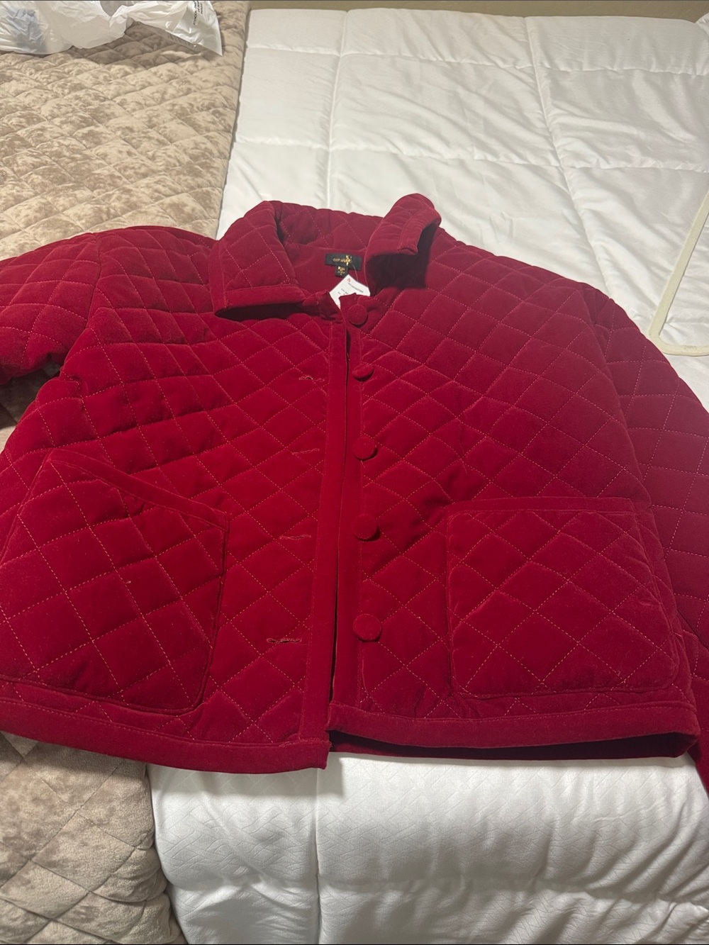 Antwella Quilted Velvet Jacket in Bright Red